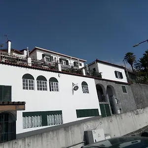 2* Pensión Pensao Residencial Teresinha
